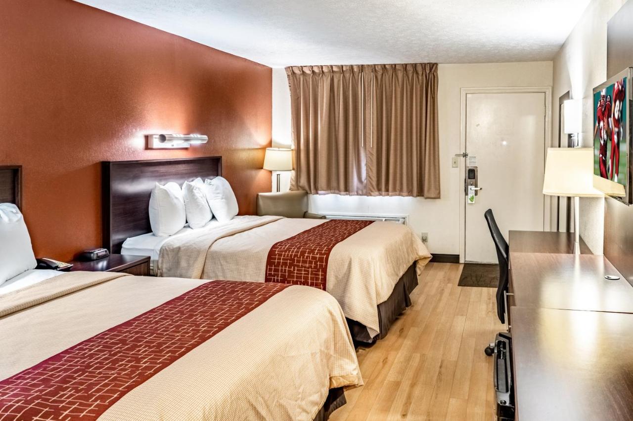 Red Roof Inn Columbus - Taylorsville Eksteriør bilde